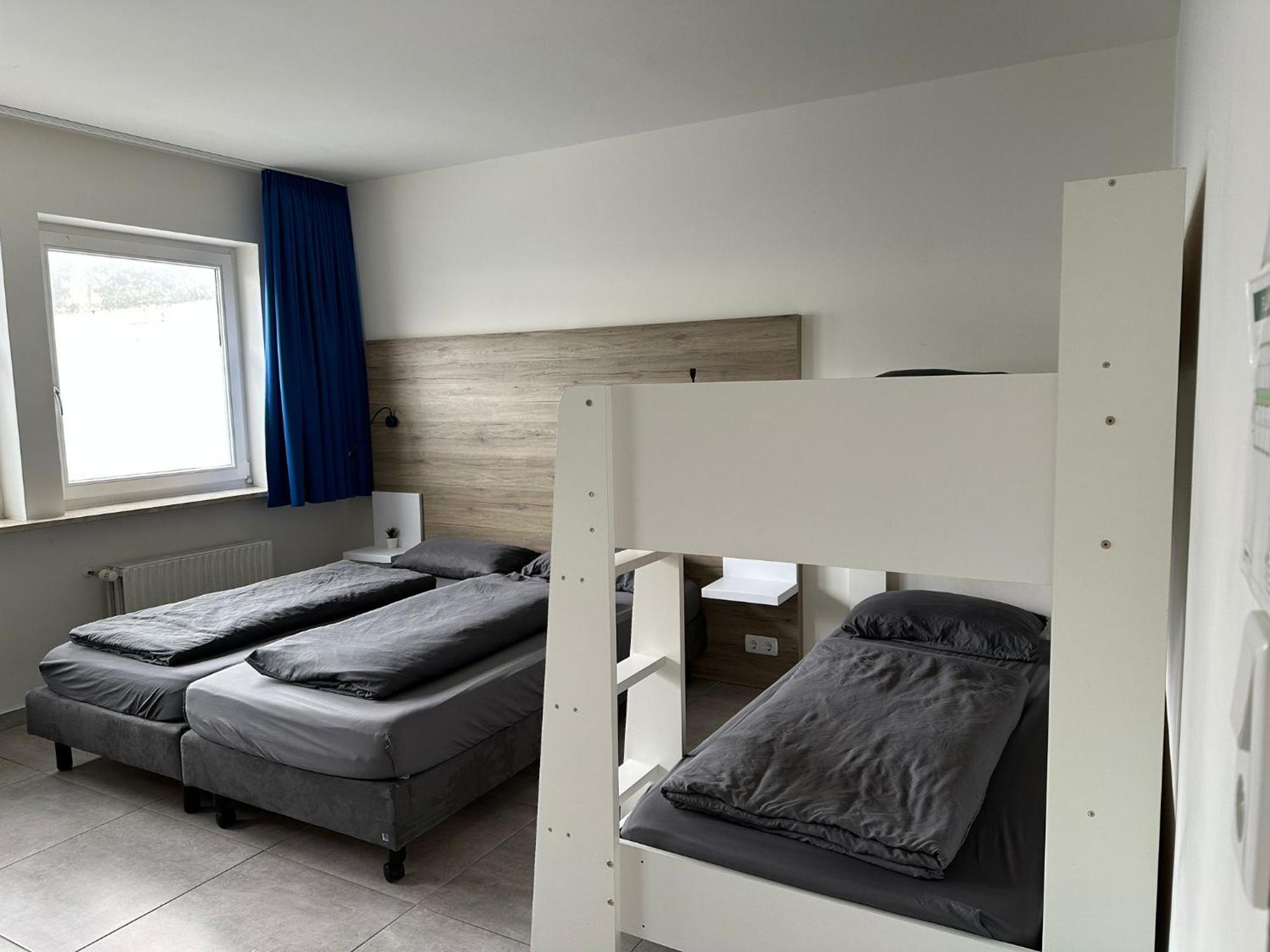 Mk Hostel Oyten - Free Wifi & Parking - 24H Check-In Exterior foto