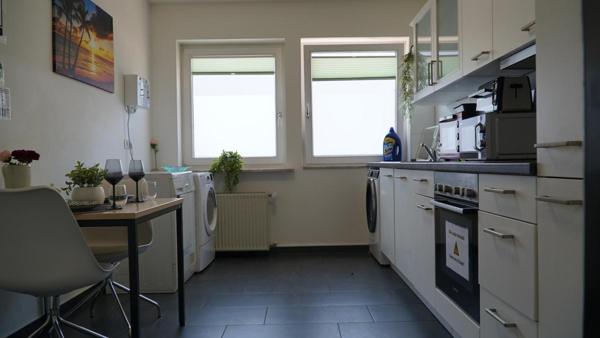 Mk Hostel Oyten - Free Wifi & Parking - 24H Check-In Exterior foto