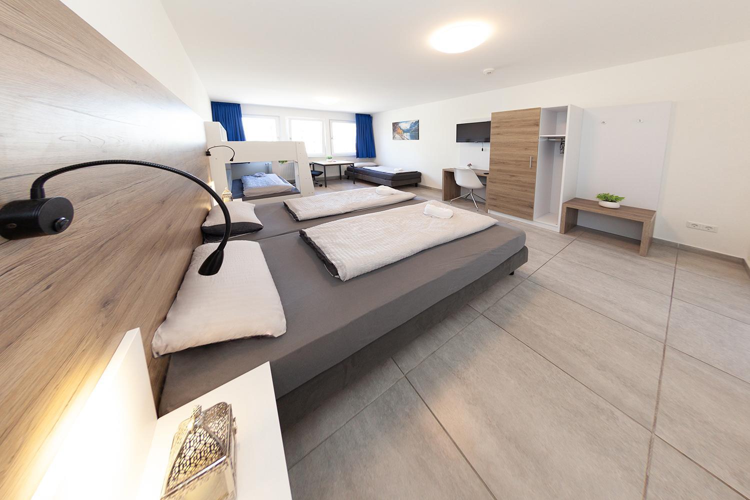 Mk Hostel Oyten - Free Wifi & Parking - 24H Check-In Exterior foto